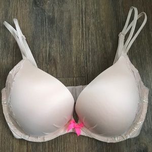 VS Fabulous Plunge Bra - 32DD